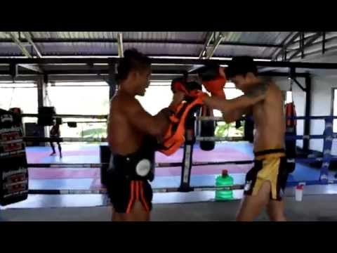 Manasak MuayThai Training