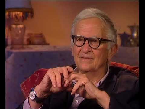 Albert Maysles – Grey Gardens: filming and seeing the house post-restoration (70/97)