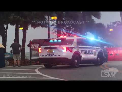 11-09-2022 Fort Pierce, FL - Surge and Local Residents in Dangerous Waters