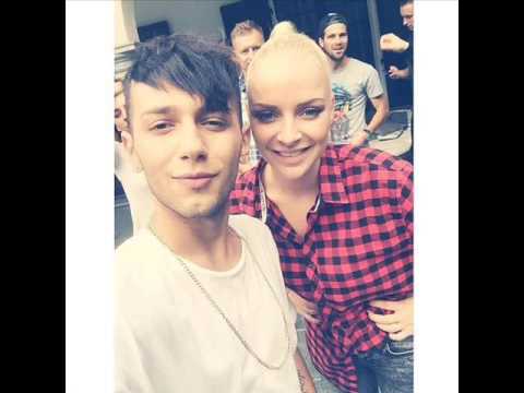 Jan Bendig ft. Markéta Konvičková  Lyrics Text