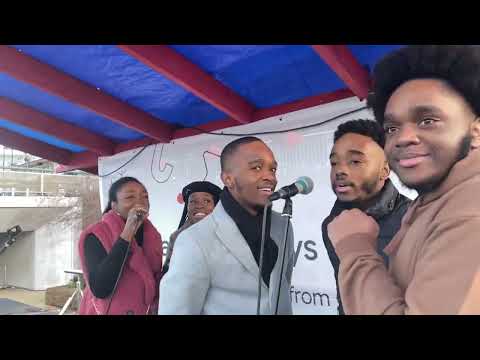 St Luce Family singing harmonies on Regent's Canal