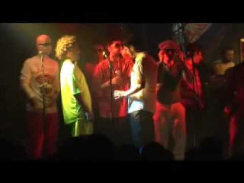 DVADESETORICA - Skaka