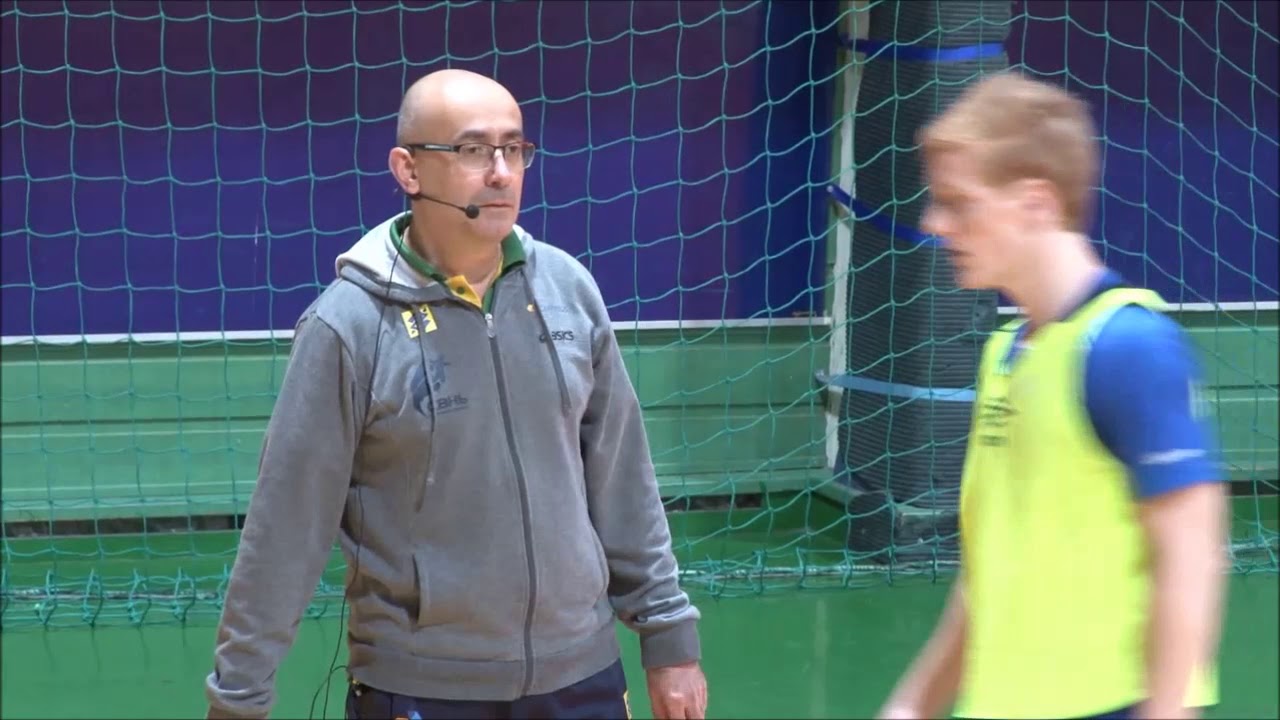 Jordi Ribera - Hovedprinsippene i brasiliansk 5:1 forsvar (andre økt)