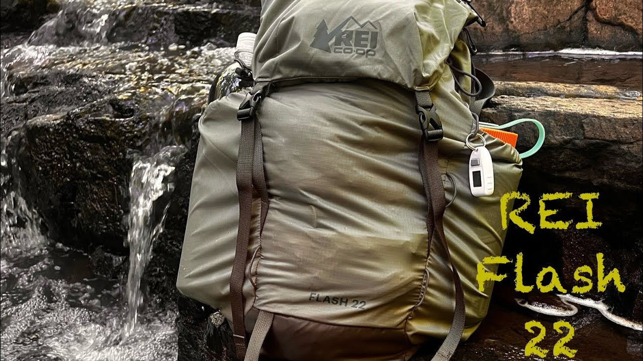 REI Flash 22 daypack review