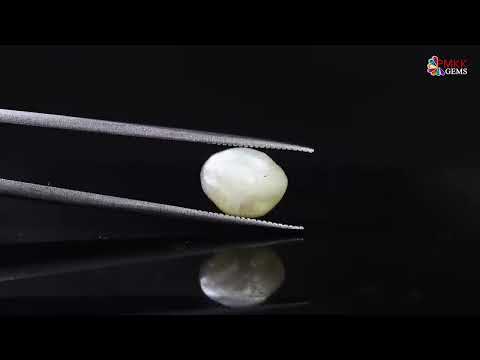 Gemstone round keshi pearl 3.96 carat, size: irregular, 4.34...