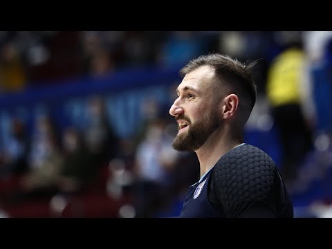 Сергей Карасев забивает 5 3-очковых за половину игры с УНИКСом | 21 марта 2022