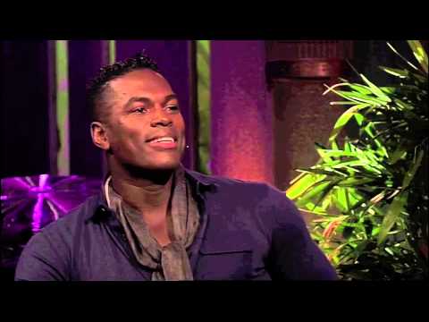 zo:RAYMANN: Tante Es met zingende en dansende Remy Bonjasky