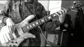 Eyes set to kill - Sketch in black and white (BASS cover)