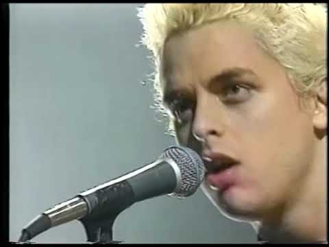 Green Day - Brain Stew (Live at MTV's Hanging Out 1996)