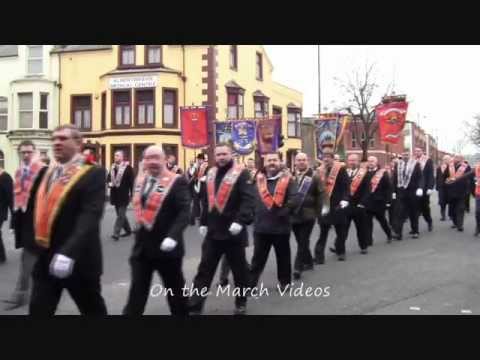 UDR2 Memorial Parade 2013 (Templemore Ave)