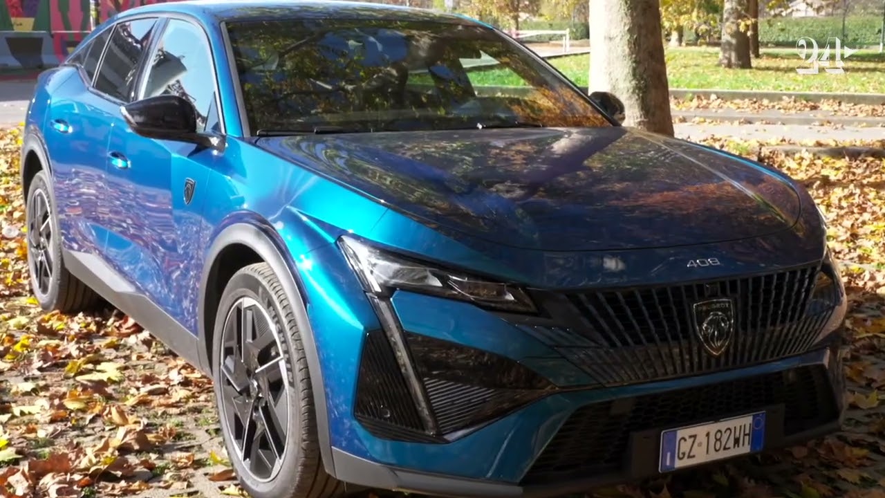 Peugeot E-408: la fastback elettrica del Leone
