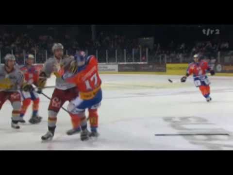 Owen Nolan gets owned by Goran Bezina