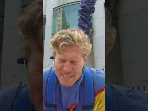 Dr Chris Does a 1,000-foot Bungee Jump 😵 #short