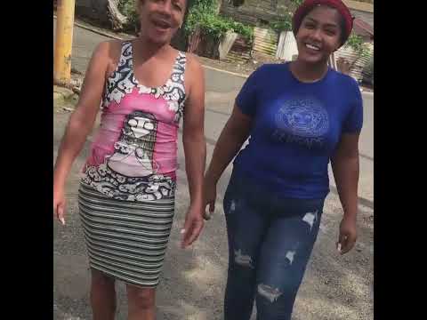 La SICOPATA y Mamola felicitando a todas las mujeres el en día internacional de la mujer