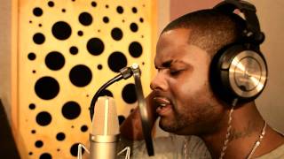 Shaliek Rivers "Love on Christmas" Produced By: Evan Brown