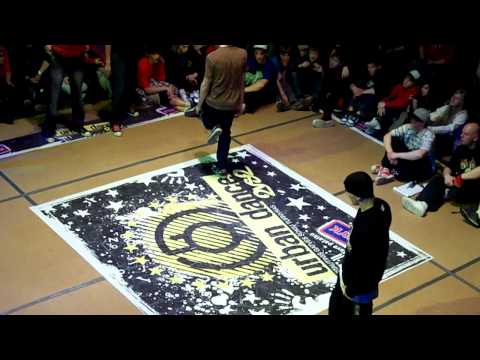 16_urban dance 2vs2 2010.avi