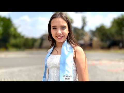 ❓ Ce PREMIU a Luat MARA in Clasa a 8 a ❓