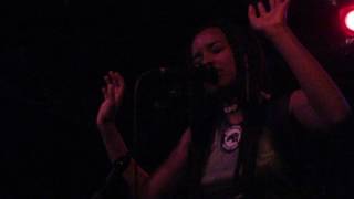 Jamila Woods - "Holy" (Live in Boston)