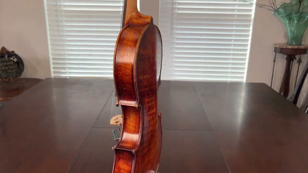 Bonev Violin - custom designed  bench made violin 360