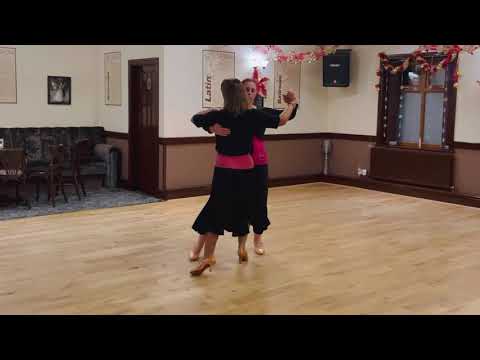 Basic Slow Foxtrot - Beginners Class