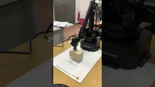 LABORATORY 2 : (AUTOMATION,ROBOTIC AND PLC) USE THE BLOCKLY APPLICATION TO MOVE THE WOODEN BLOCK.