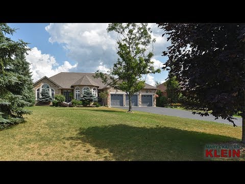 Erin, Ontario - Immaculate 3+1 Bedroom Brick Bungalow on Mature Lot For Sale | Mary & Kait KLEIN