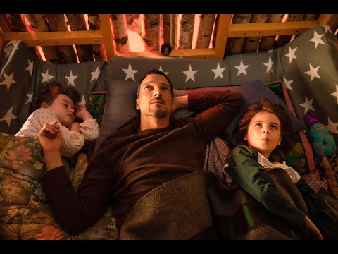 OSKAR'S DRESS - Official Trailer (english subtitled)