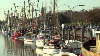 preview picture of video 'Büsum maritim - Hafen, Strand und Watt'