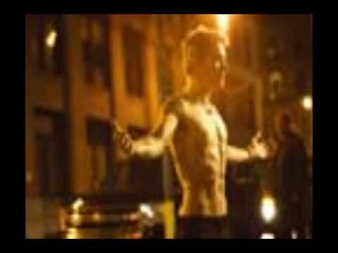 30.SECONDS TO MARS & KATY PERRY-HURRICANE/E.T. (REMIX)