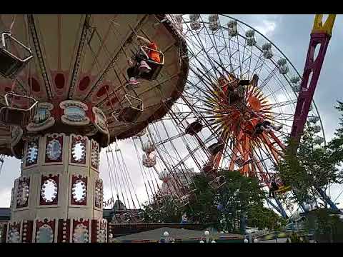 üçüzlerle lunapark