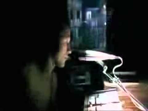 annuncio chiusura di radio vittoria alternativa (audio originale su video prestato)