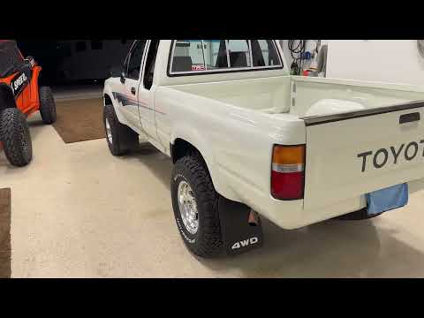 1992 Toyota Pickup start up and walk around.