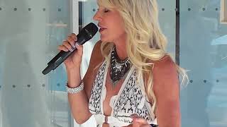 Live Concert | Kim Cameron | on Stage |  Dance Performance | Live in Ibiza