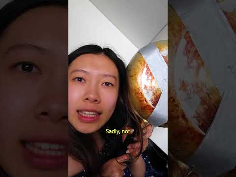 cleaning my greasy pan 🧽 🫧 #cleaningtips  #cleaningmotivation #satisfying