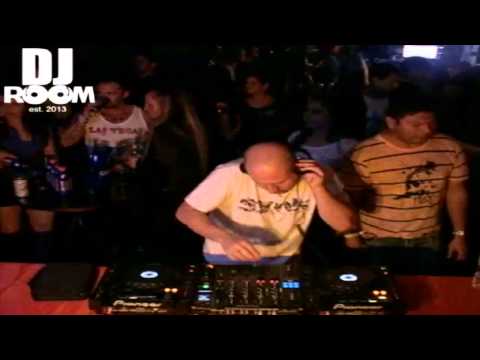 DJ Room #13 | Rodrigo Carreira