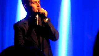 Joey Mcintyre &amp; Eman &quot;One Too Many&quot; - 2/26/11 - &quot;Love the way you Lie/Big Time Pt.2