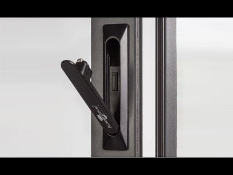 Albert Genau Cam Balkon