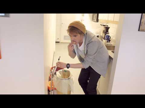 Käytä kangaskassia - Aleksi syö viikon roskiksesta!