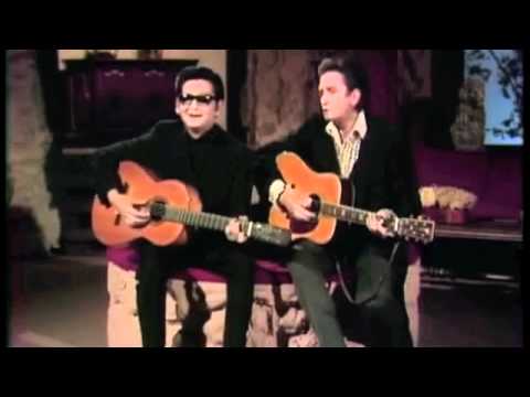 Roy Orbison & Johnny Cash: "Oh, Pretty Woman" Live on The Johnny Cash Show 1969