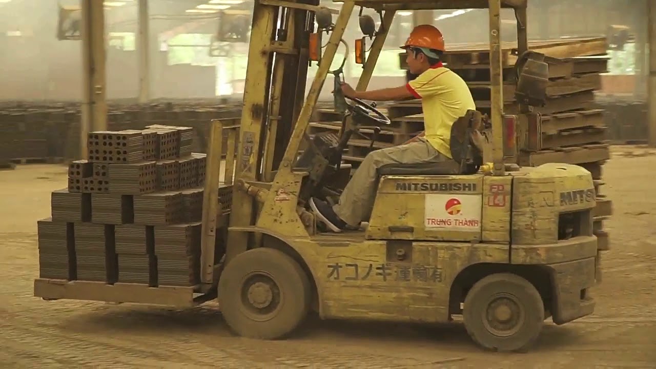 Nhà máy Gạch Tuynel