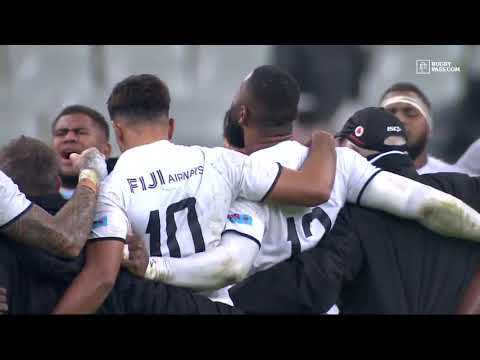 Le chant des Fidjiens après leur victoire contre le XV de France