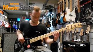 Video thumbnail for Squier Vintage Modified Jazz Bass 77 MN BLK by Music Store Poznań Guitars&Drums
