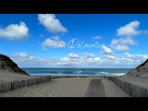 Walking tour 4K - Un moment de relaxation sur la plage face à l'océan