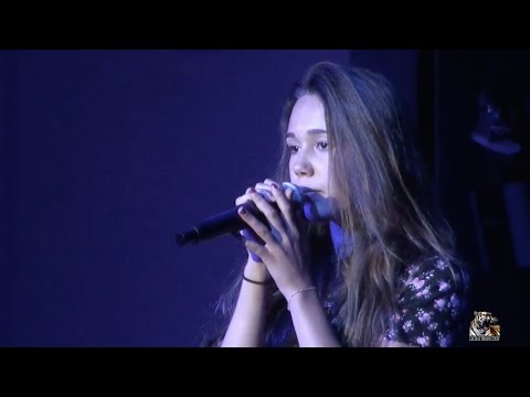 Loraya - Only you (live composition)