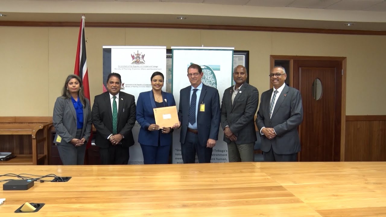 Government Cuts Red Tape: ExxonMobil receives key Environmental Certificate ahead of schedule