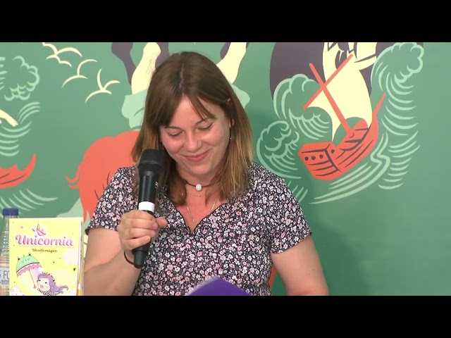 Vídeo relacionado con Unicornia 12 - Un concurso de disfraces (Montena)