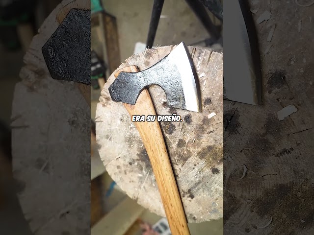 Vídeo relacionado con ZONSUSE Copa de Vino Vikinga, Cáliz de Hacha Vikinga, Cáliz Gótico, Copa de Vino Leyendas Nórdicas, Regalo para Hombres y Coleccionistas, Decoración de Fiesta Medieval 200ml (Hacha)
