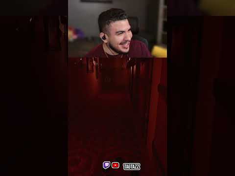 I WALKED IN AT THE WRONG TIME 😭 #shorts #indiegames #tagtazz