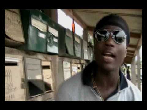 Jahyanai King-Douvin' Badman_0001.wmv