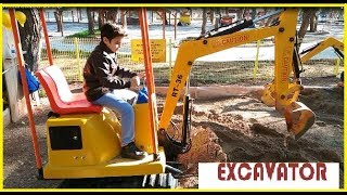 OYUNCAK DEV KEPÇE KULLANDIM Çocuklar için Ekskavatör - Excavator for kids